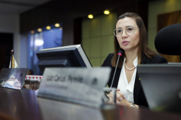 Conselheira-Jaqueline-Jacobsen-768x512.jpg