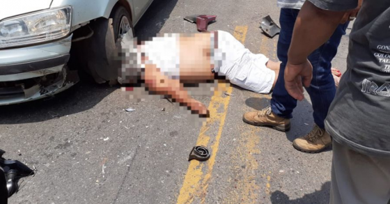 Caminhonete bate em moto, homem tem cabeça esmagada.png