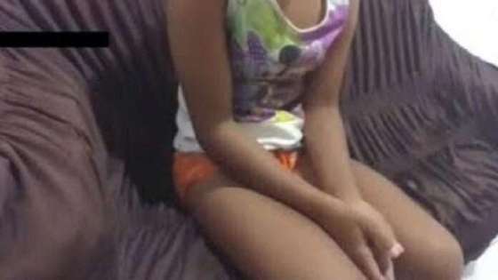 MENINA VENDEU A VIRGINDADE.jpg