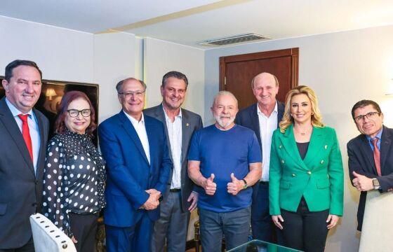 LULA E FAVARO.jpg
