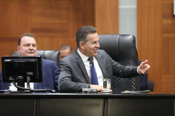 MAURO NA AL.jpg