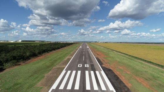 industria de avião.jpg
