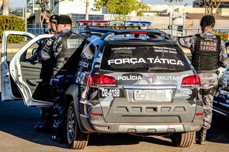 Em Campo Novo policiais militares conduzem homem por porte ilegal