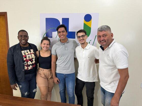 pl jovem diamantino.jpg