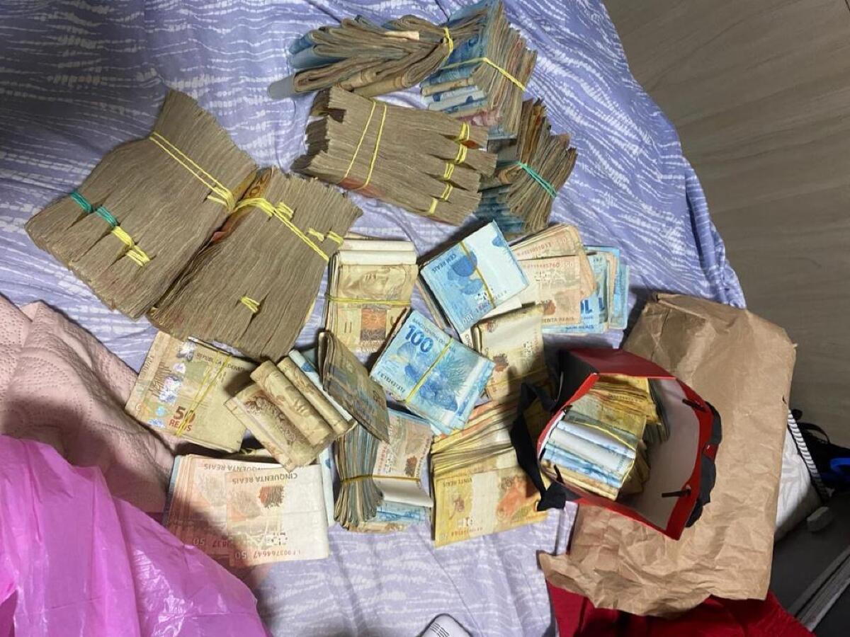 DINHEIRO CRIME.jpg