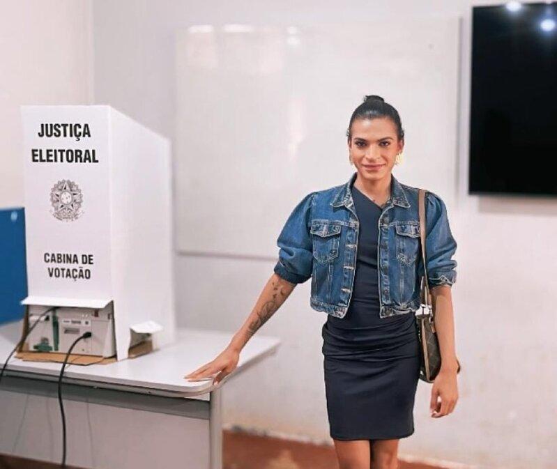 Cantora transexual é brutalmente assassinada por disputa de território do CV