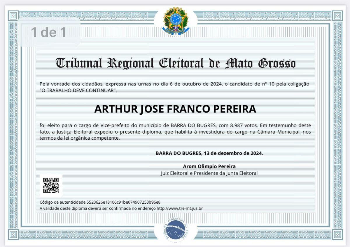 DIPLOMA ARTHUR.jpeg