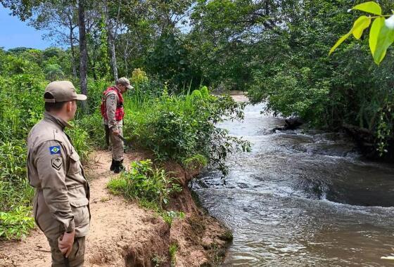 bombeiro Paradeiro de vítima é desconhecido desde o último sábado (8); militares foram acionados apenas nesta segunda-feira (10).jpeg