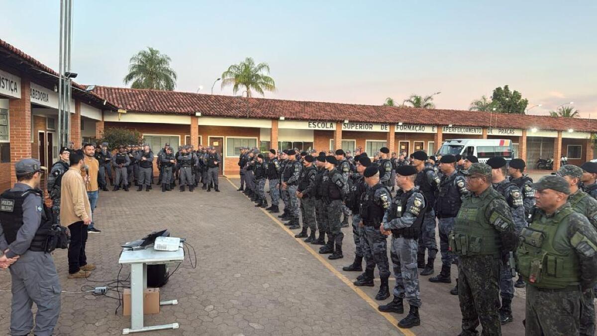 INVASÃO DE TERRA.jpg