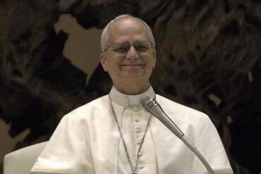 Papa Leão XIV estreia no X e fala em paz e inteligência artificial