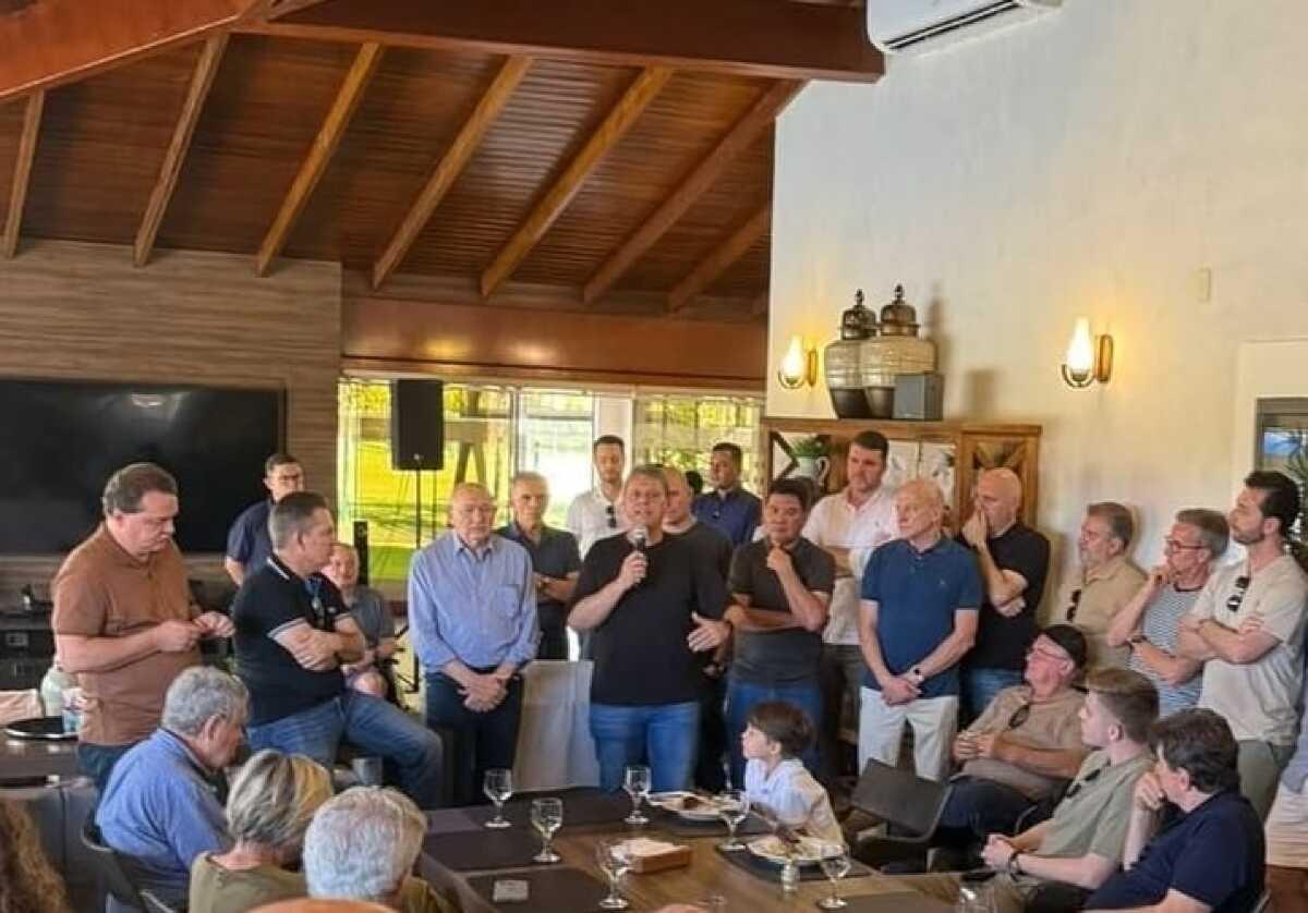 TARCISIO EM MT COM MENDES.jpeg