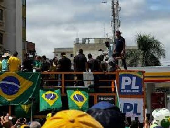 DIREITA NAS RUAS.jpeg