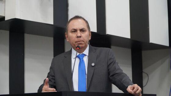 dilemário alencar.jpeg