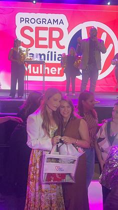 CLAUDIRENE E VIRGINIA CASAMENTO 1.jpeg