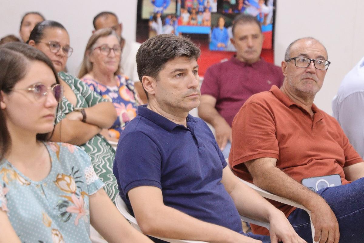 CHICO DECIOLANDIA 1.jpg