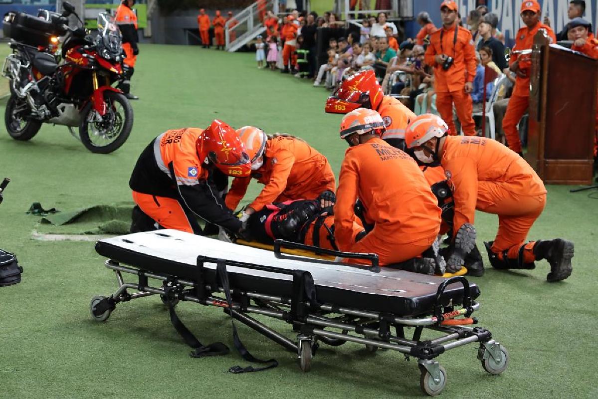BOMBEIROS PRÉ HOSPITALAR 1.jpg