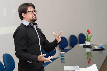 Seduc abre inscrições para curso gratuito de Libras com 390 vagas em Cuiabá