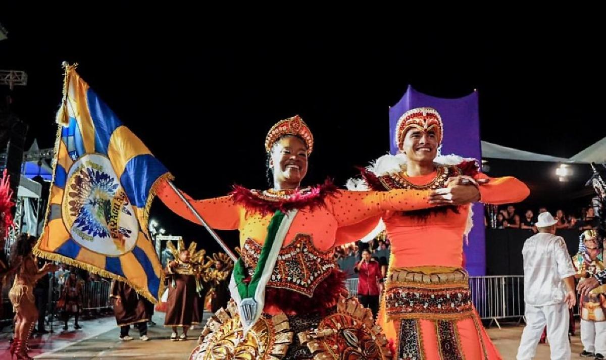 QUE &Eacute; ESSE.jpeg