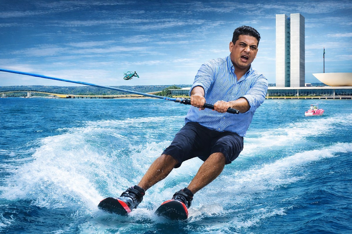 KALIL ESQUIANDO DF.png